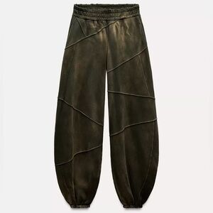 Zara WASHED EFFECT PANTS. WOW 

Olive Green Pants